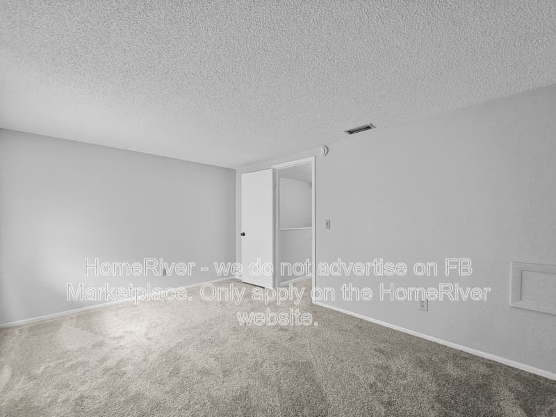 Tampa Condo: 7509 Pitch Pine Cir