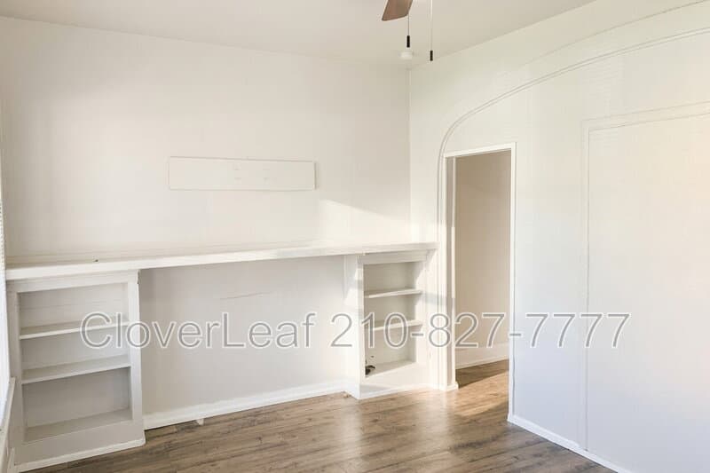 San Antonio Condo: 226 McLaughlin Ave
