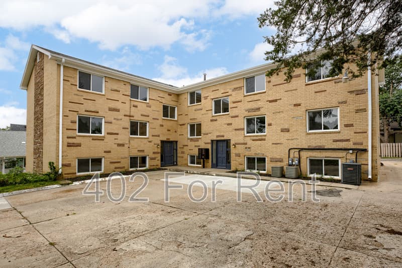 Omaha Condo: 4715 Davenport Street - 8
