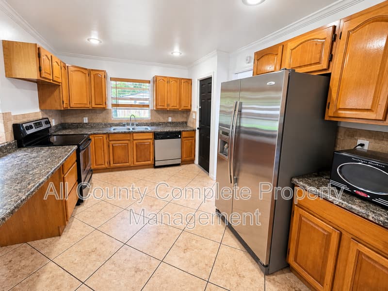 Jacksonville House: 4803 Lexington Ave