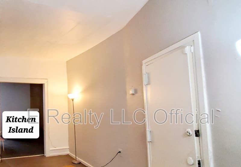 Philadelphia Condo: 5502 West Thompson Street - 1