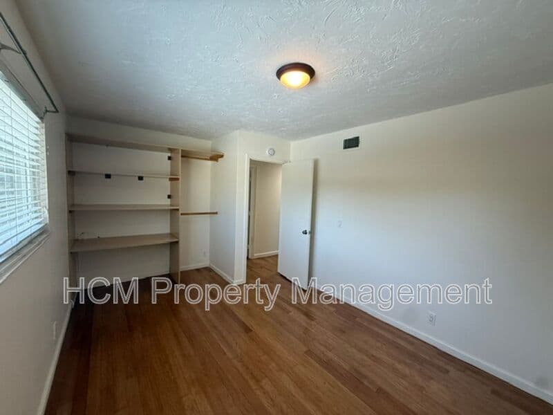 Huntington Beach House: 16402 Birdie Ln