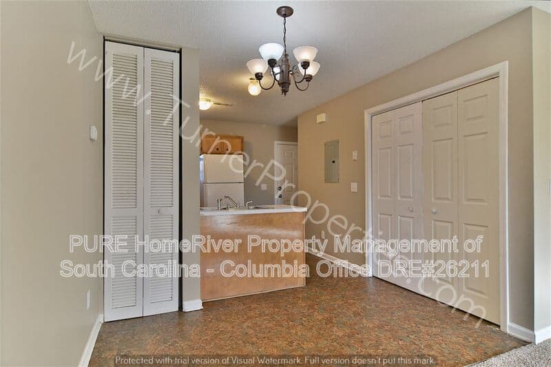 Columbia House: 3800 Plowden Rd