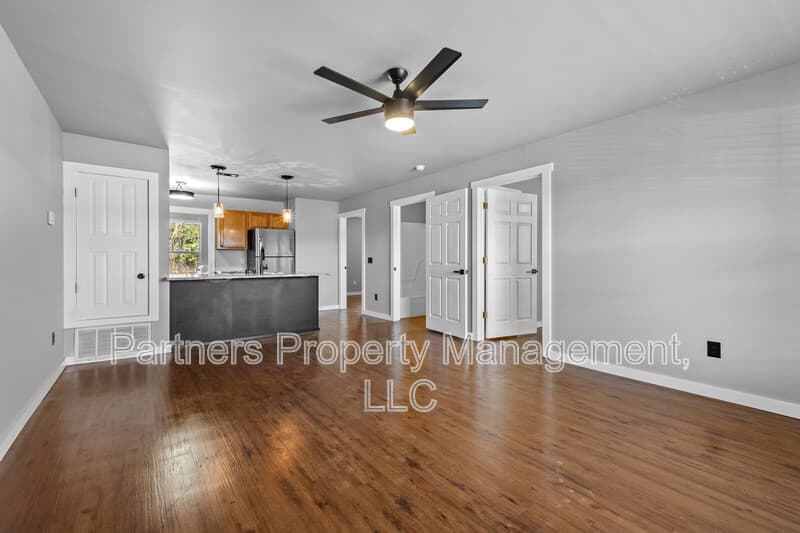 Fayetteville Condo: 825 North Leverett Avenue - 6