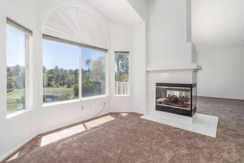 Temecula House: 32579 Valentino Way