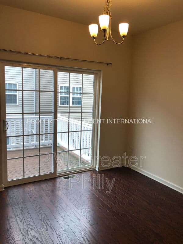 Fairless Hills House: 106 Mercer Ct
