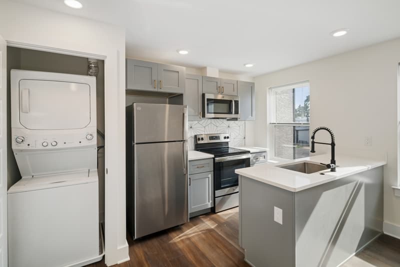 Philadelphia Condo: 7620 Ridge Avenue - 12
