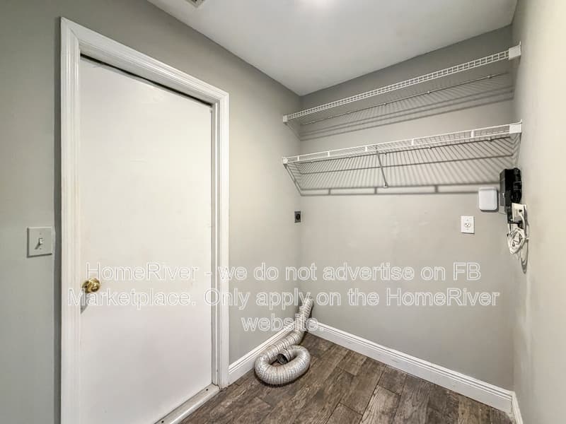 Port Saint Lucie House: 501 SW Deer Run