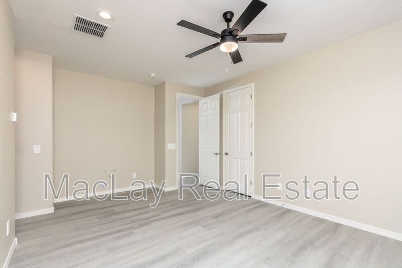 Goodyear House: 15657 W Monroe St