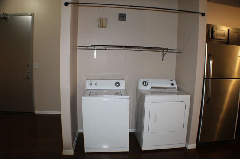 Dallas Condo: 1122 Jackson St #916