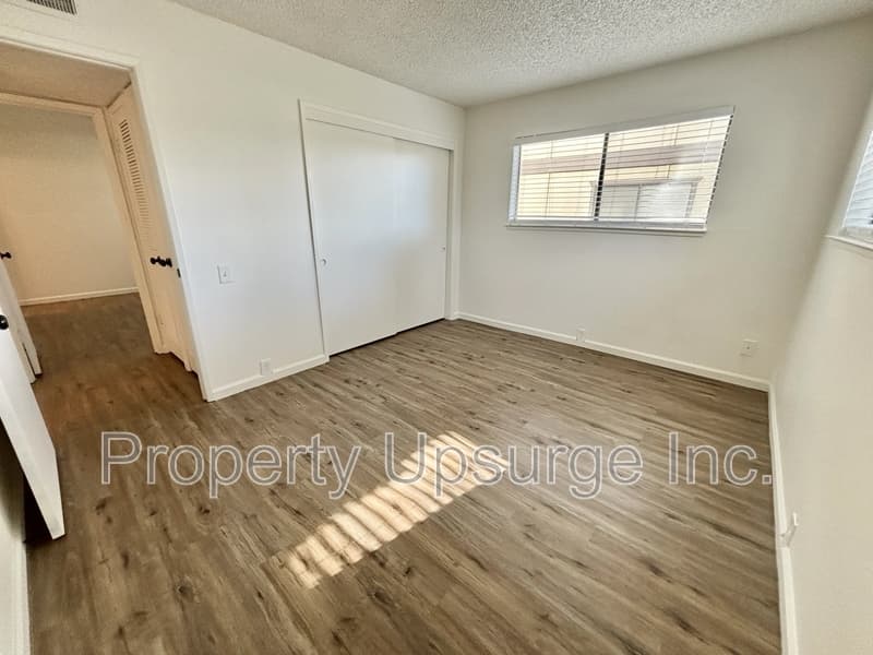 Red Bluff Condo: 915 Lakeside Dr