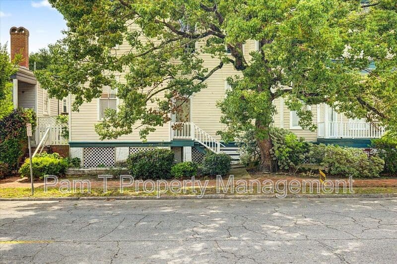 Savannah Condo: 402 E Park Ave