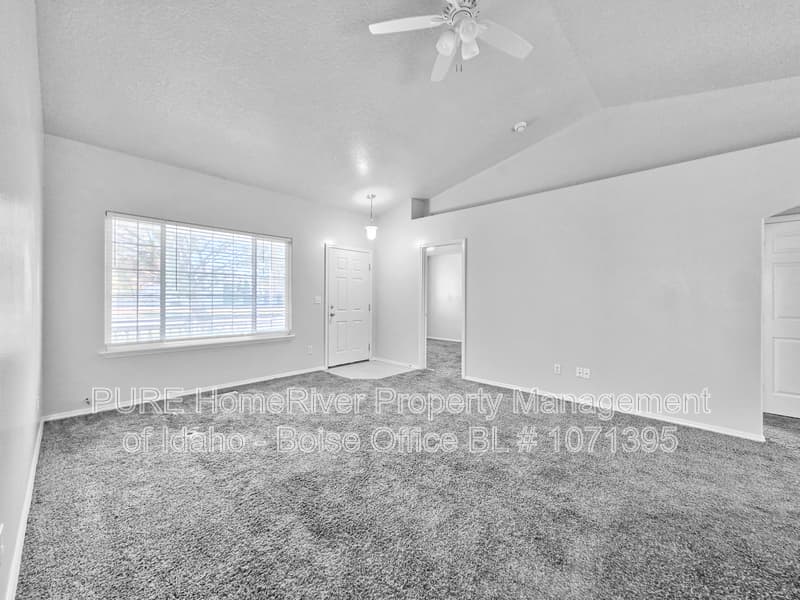 Caldwell Townhome: 16772 Bayou Way