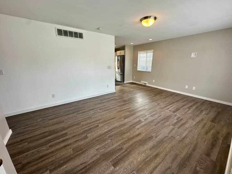 Cedar Rapids House: 2418 Wisconsin St SW