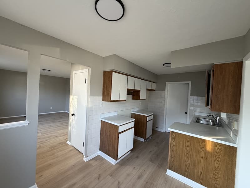 Cleveland House: 4300 East 175th Street
