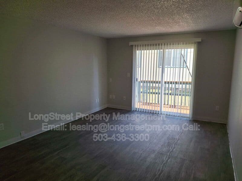 Tigard Condo: 11359 SW Greenburg Rd