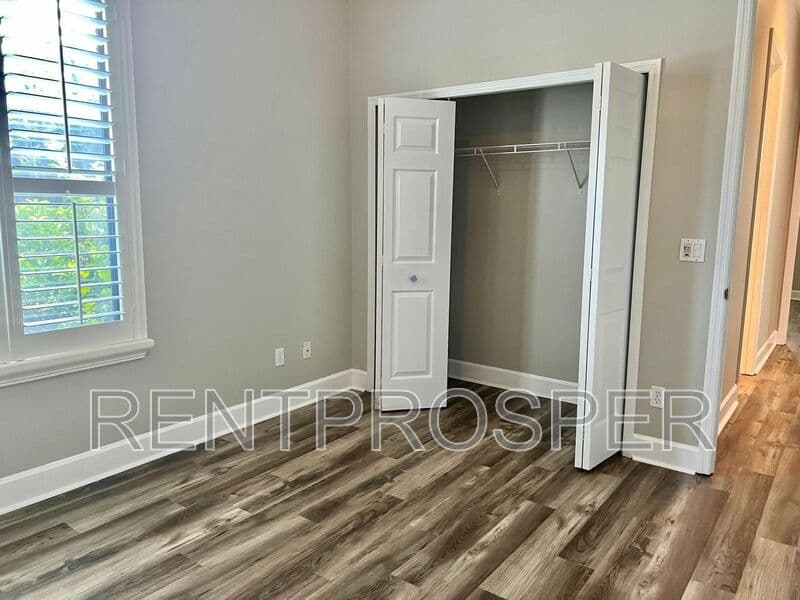 Ormond Beach House: 971 Stone Lake Drive