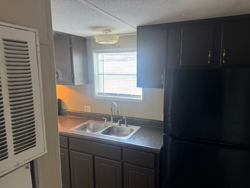 Fayetteville House: 2612 Cattail Cir