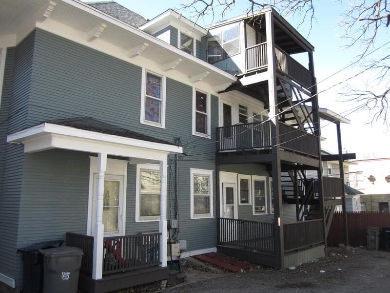 Elgin Condo: 119 Tennyson Court - 3