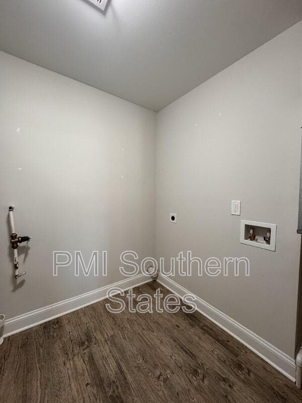 Easley Condo: 200 Walnut Hill Dr