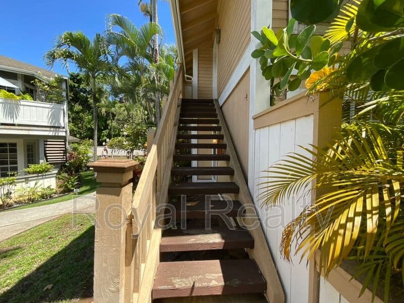 Honolulu Condo: 625 Mananai Place