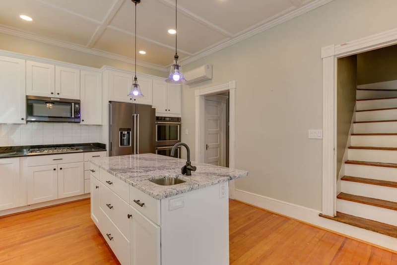 Portsmouth House: 1051 Naval Ave
