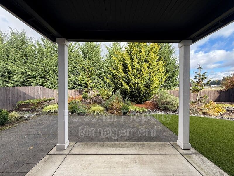 Vancouver House: 5502 NE 134th St