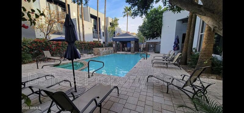Phoenix Townhome: 3633 N 3rd Ave