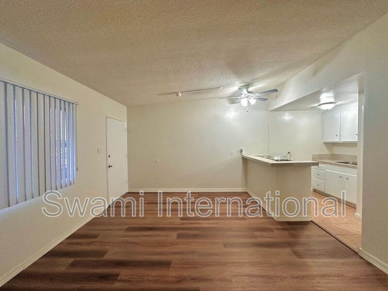 Gardena Condo: 14910 Chadron Avenue