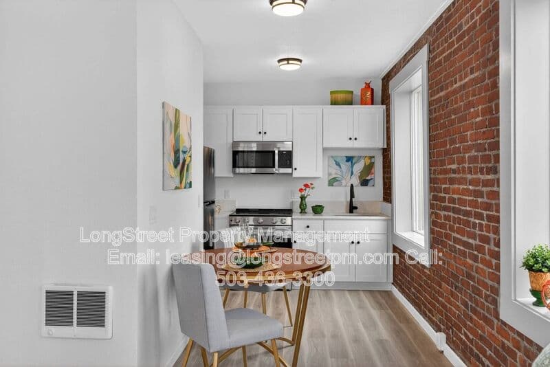 Portland Condo: 708 N Killingsworth St