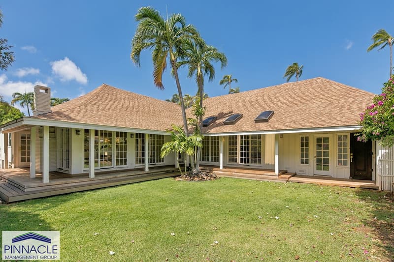 Honolulu House: 814-814A Kealaolu Avenue