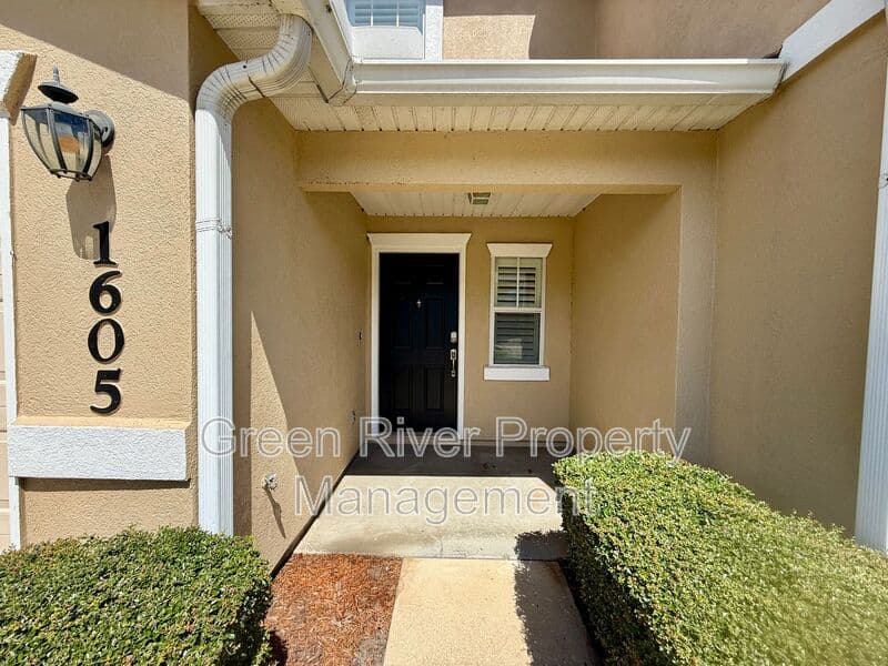 Fleming Island House: 1500 Calming Water Drive