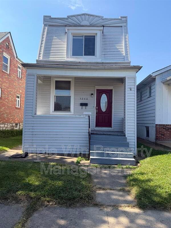 St. Louis House: 5246 Blow St