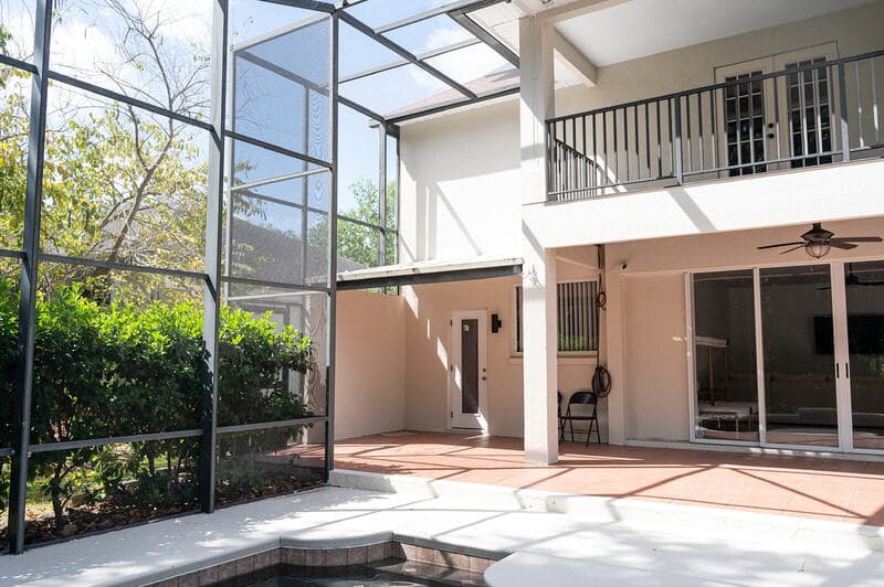 Orlando House: 2648 University Acres Drive