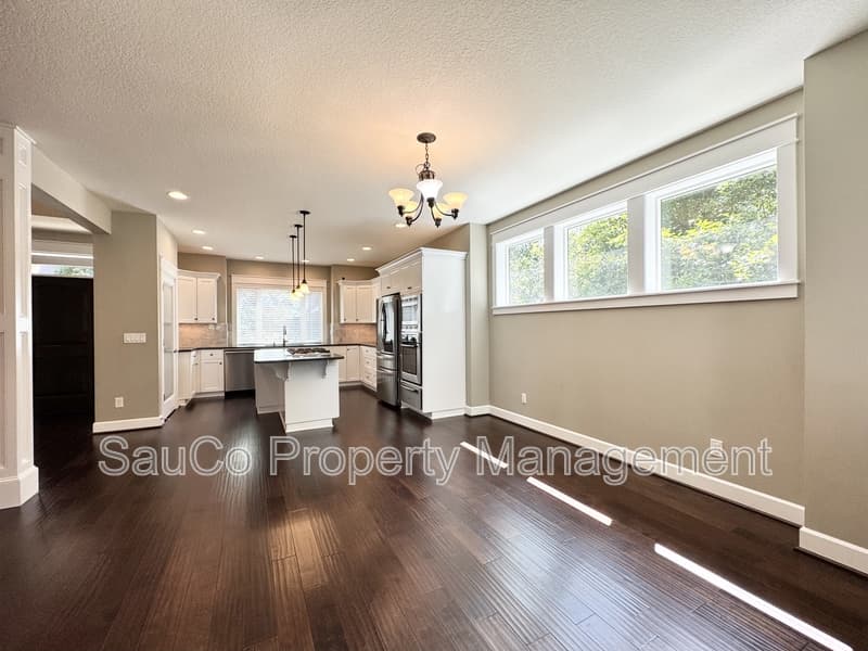 Tigard House: 13257 Southwest Maplecrest Court