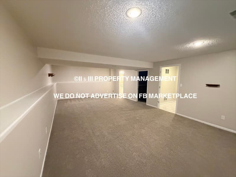 Blue Springs House: 2603 Northeast Springbrook Street