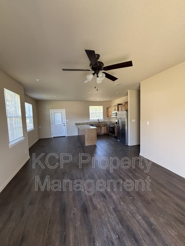 Van Buren Condo: 1702 Green Meadow Drive - B