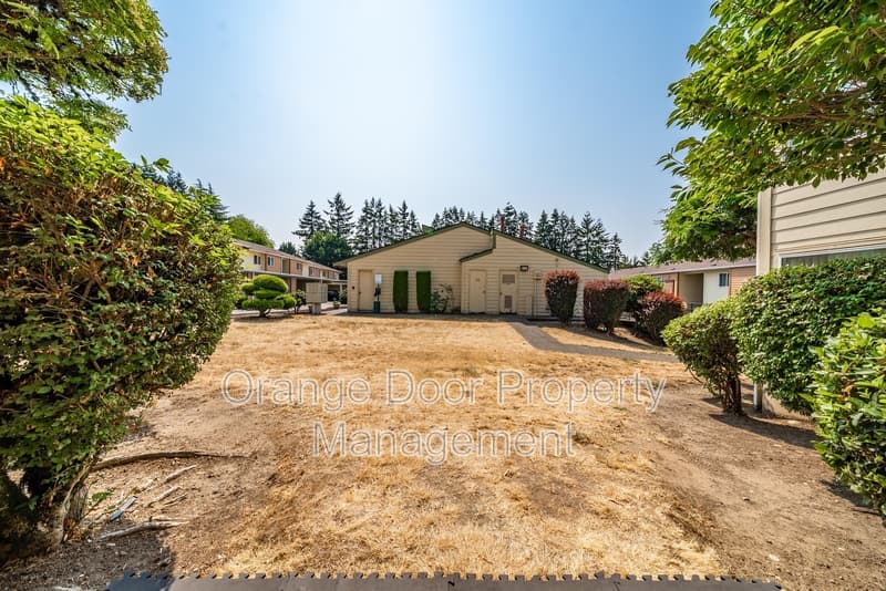 Kent Condo: 23601 112th Avenue SoutheastA102