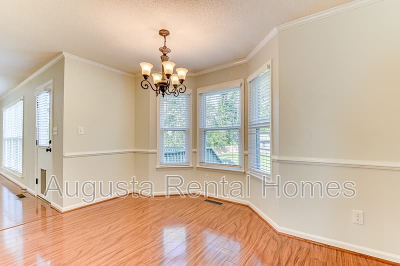 Evans House: 4135 Fox Brush Drive