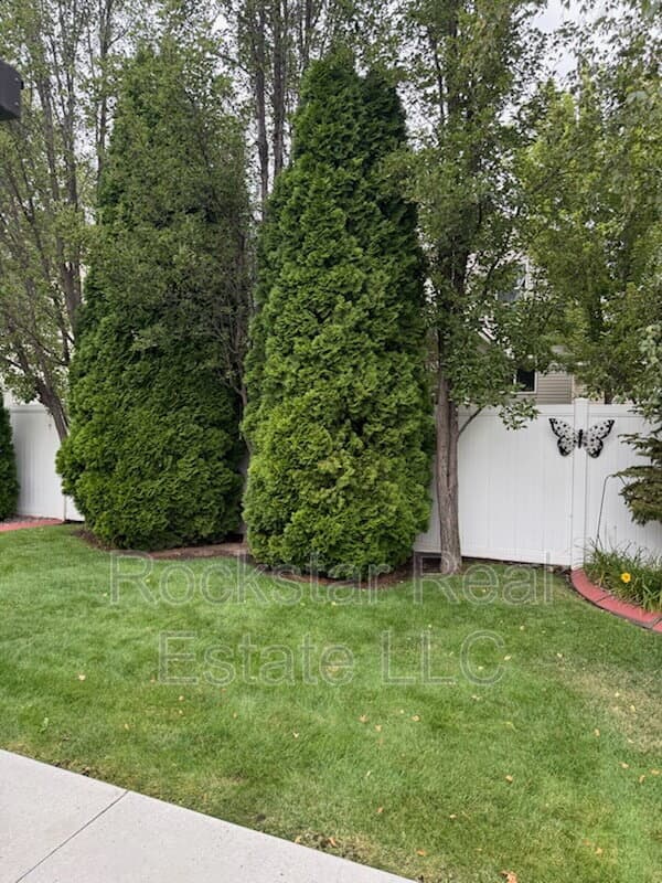 Spokane Valley House: 18119 East Mansfield Avenue
