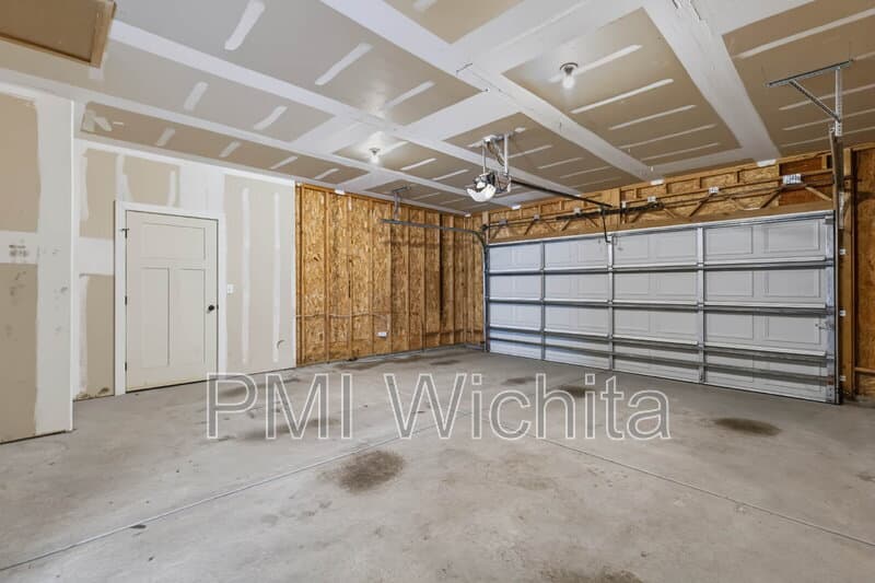 Derby Condo: 3418 E Aster St