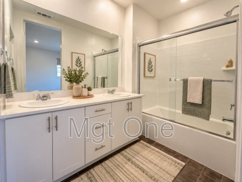 Moreno Valley House: 24790 Lynx Avenue