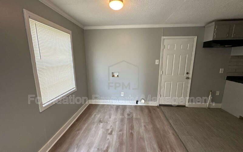 Memphis House: 4392 Ryan Street