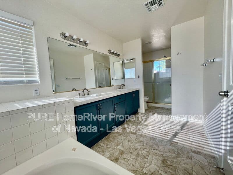 Las Vegas House: 4748 Hamburg St.