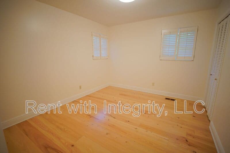 Tallahassee House: 2328 Armistead Road
