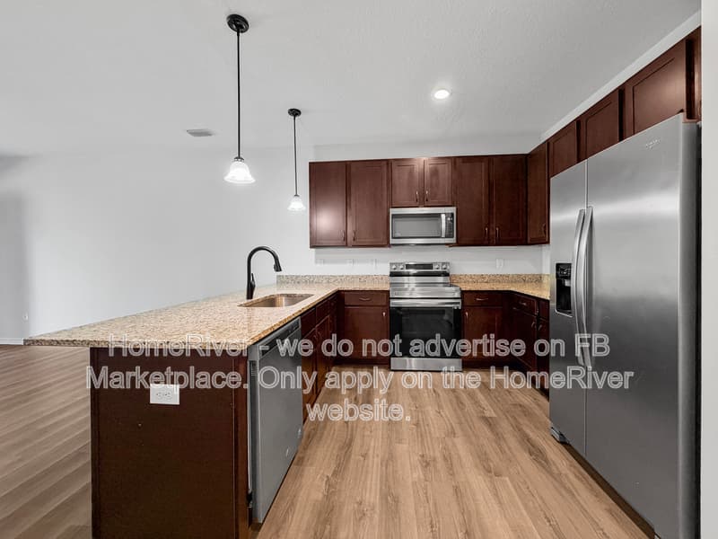 Navarre House: 1719 Sound Haven Ct