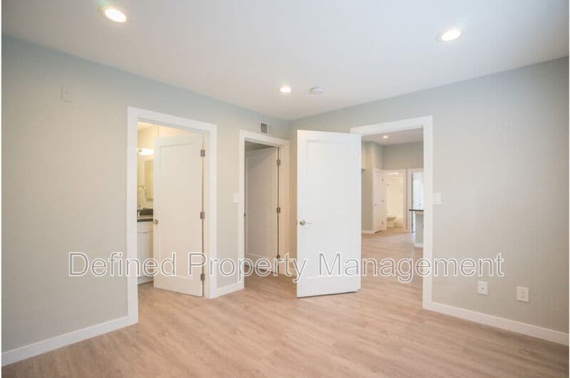 Los Angeles Condo: 3426 W. 1St Street Los Angeles, CA 90004