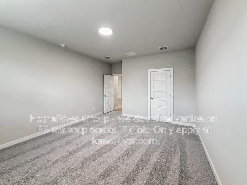 Mckinney House: 806 Knox River Dr