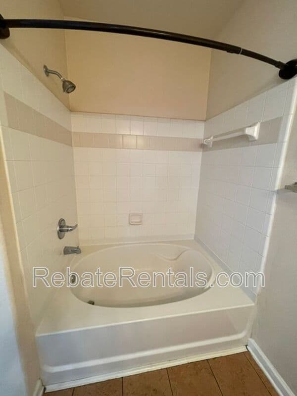 Jacksonville Condo: 8290 Gate Parkway