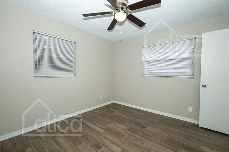 Orlando House: 4746 Cepeda St